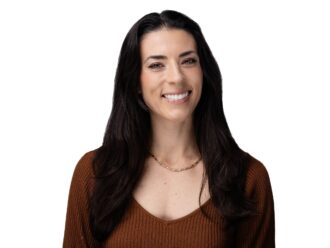 Emma Schwarz-251107-3